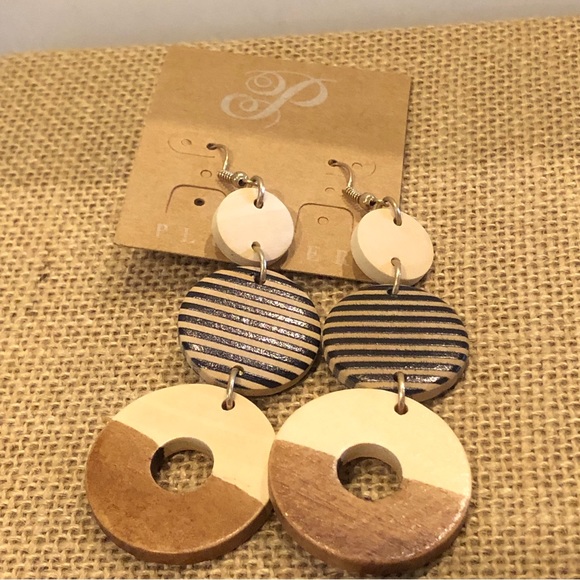 NWT Earrings by Plunder- dangle style with triple wood circles - Picture 3 of 9